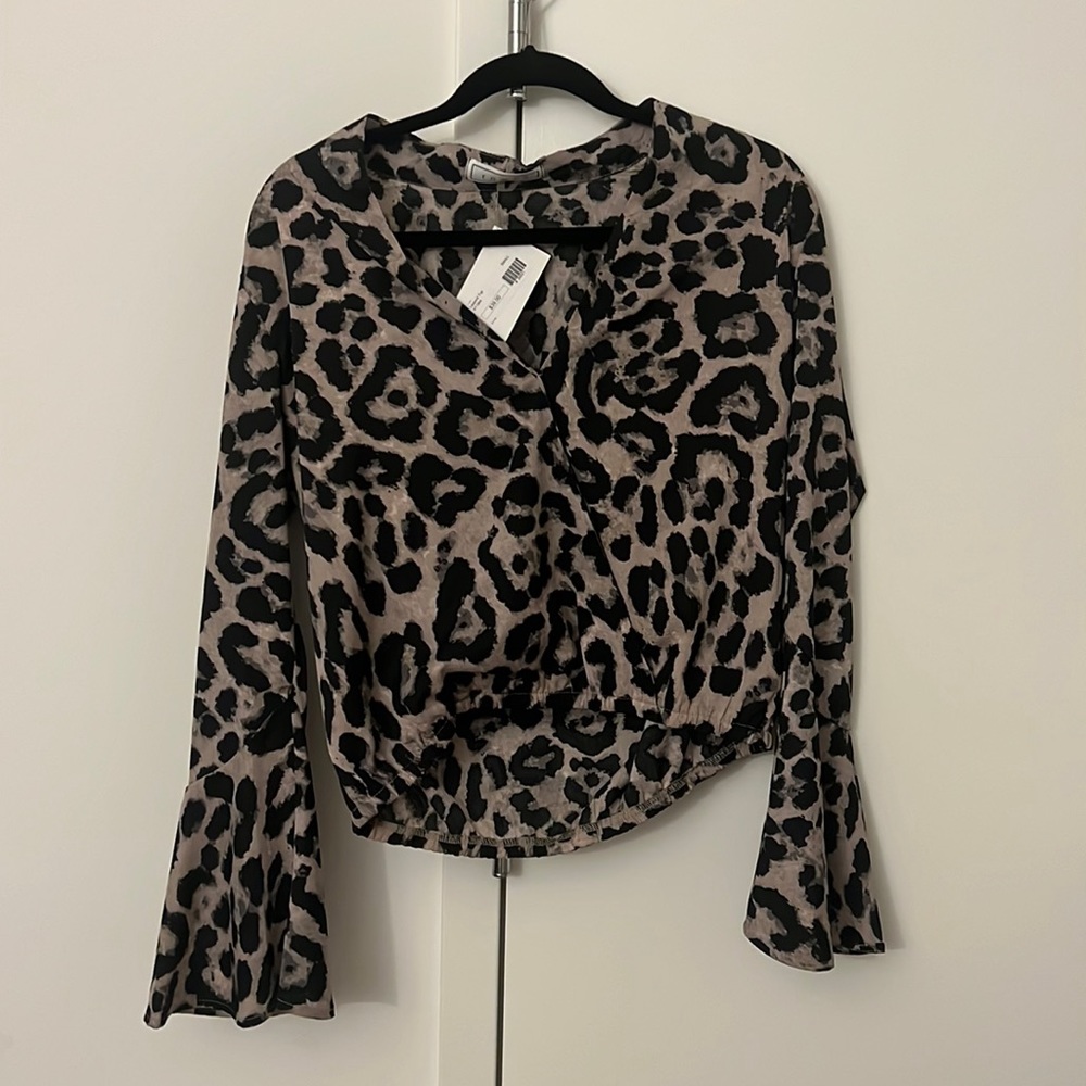 NWT Leopard blouse